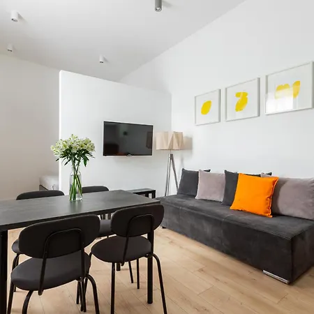 Apartman Native Lazarza 3 *