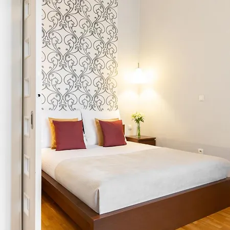 Native Lazarza 3 Apartman