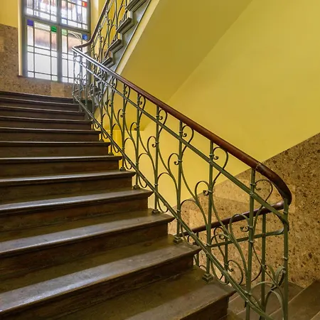 Native Lazarza 3 Apartman