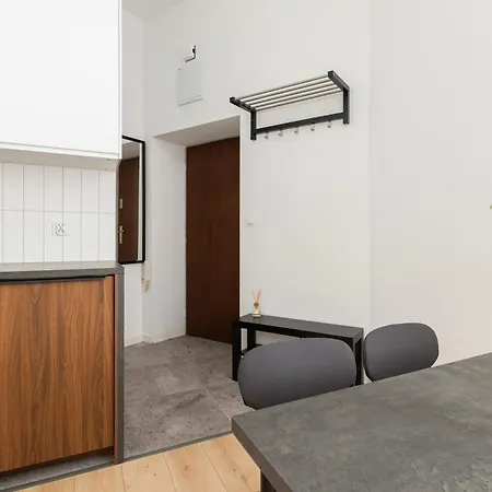 Apartman Native Lazarza 3 *