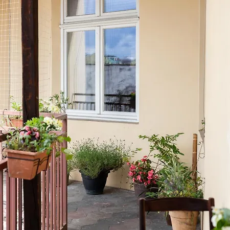 Native Lazarza 3 Apartman *
