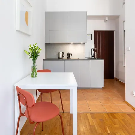 Apartman Native Lazarza 3 *